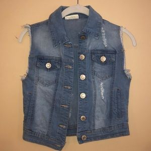 “Sweet Look” Denim Vest